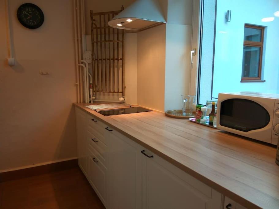 Big Cosy Retro Apt, Free Parking, 15Min Oldtown & Kazimierz - By Homelike 克拉科夫 外观 照片