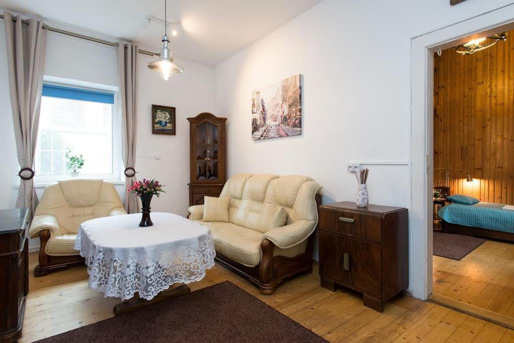 Big Cosy Retro Apt, Free Parking, 15Min Oldtown & Kazimierz - By Homelike 克拉科夫 外观 照片